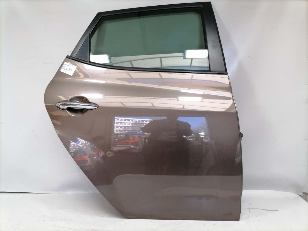 Kia Venga YN BJ16 original T&uuml;r hinten rechts D5 Sand Track Metallic Rohbau